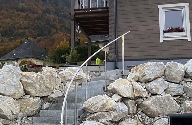 HolidayYOGAhaus log cabin "Bergblick"