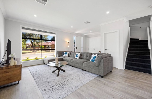 Home Abroad - 3BR with Dedicated Workspace