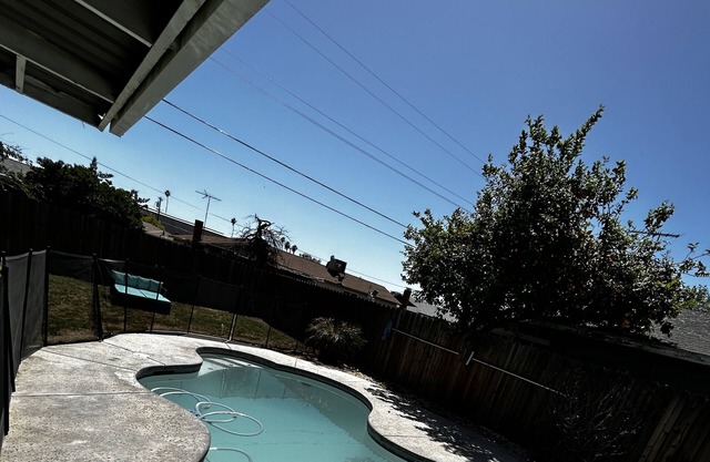 Home Away From Home W/Pool