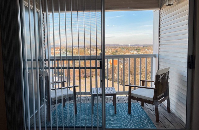 Home away from home with stunning mountain views