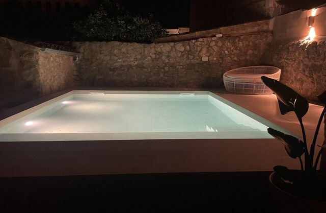 HOME HOLIDAYS CA SA PADRINA