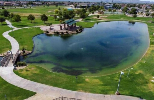 Home in Phx- Near Laveen, Gila Resorts & Tollesonn