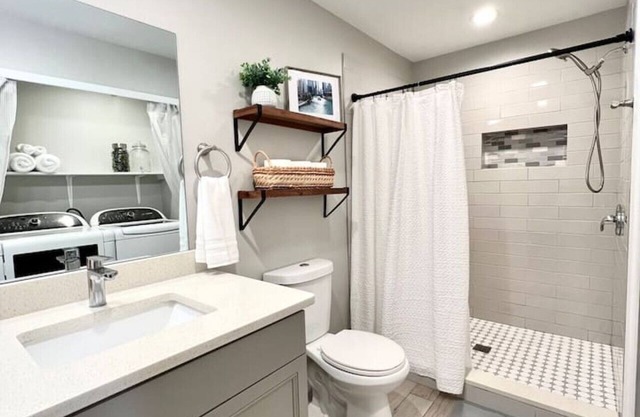 Home near Six Flags/Medical Center/Cantera