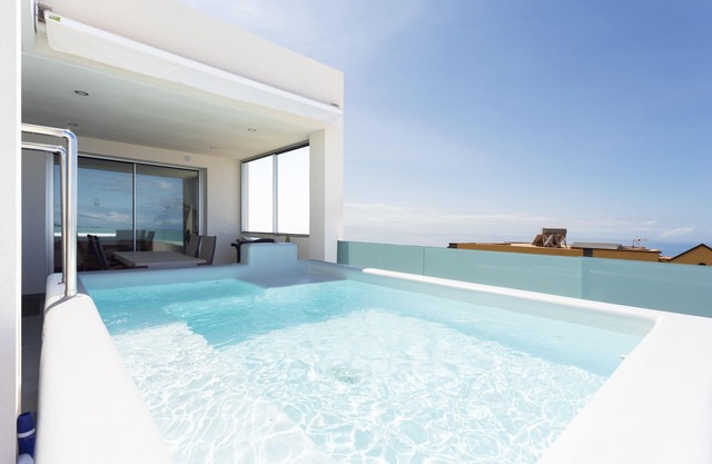 HOME OF TULIO JOY & RELAX