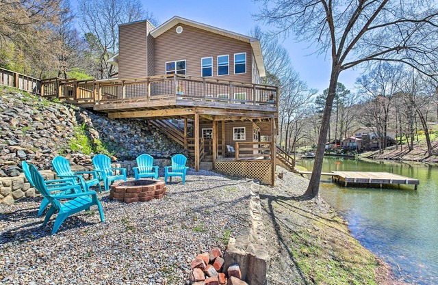 Home on Lake Catherine w/Dock & Fire Pit
