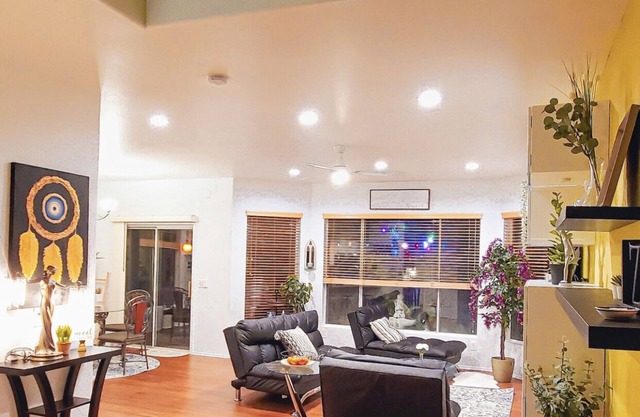 Home Sweet Home - 3BRs, 4Beds,2.5BAs @North Phoenix