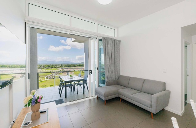 Home to Holiday at Holborn Apartments
