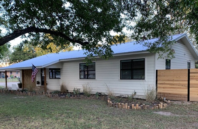Home w/Game Room and Backyard