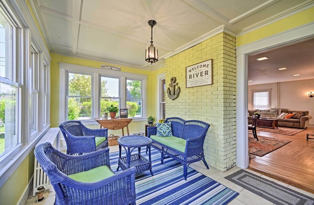 Home w/Patio, 2 Blocks to St. Lawrence River