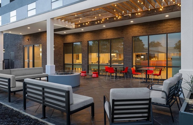 Home2 Suites By Hilton Austin South I-35
