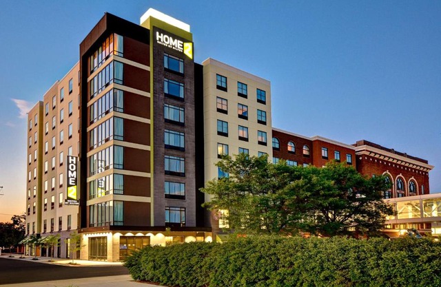 Home2 Suites By Hilton Kalamazoo Downtown, Mi