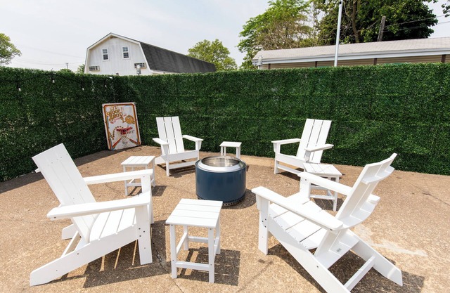 HomeField Inn.