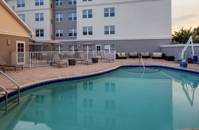 Homely Tampa Haven: Kitchen Suites near Clearwater Beach | 2 Units