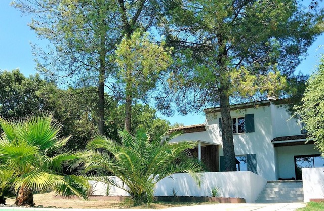 Homerez - Villa for 12 ppl. with swimming-pool at Saint-Bauzille-de-Montmel