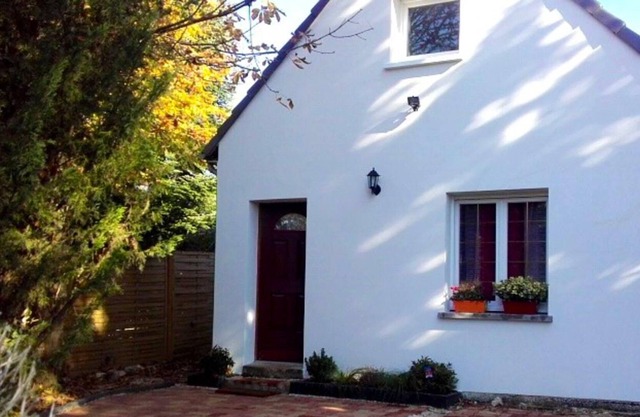 Homerez - Amazing house for 4 ppl. with garden and terrace at Férolles-Attilly