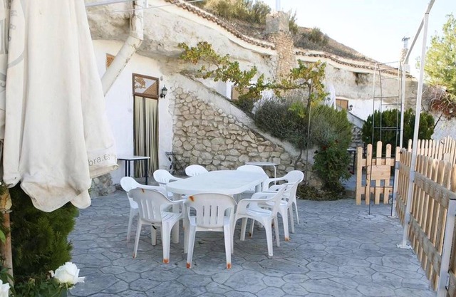 Homerez - Beautiful appartement for 3 ppl. with terrace at Orce