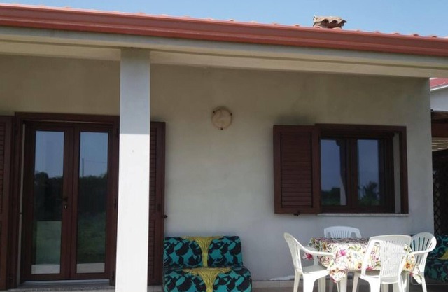 Homerez - Beautiful house for 5 ppl. with garden at Is Potettus
