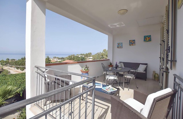 Homerez - Charming Apartment in Sciacca with Sea View