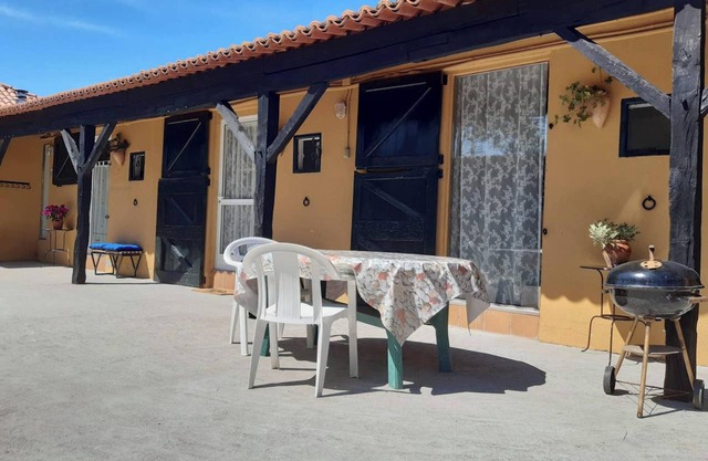 Homerez - Charming Sanjenjo Apartment with Terrace