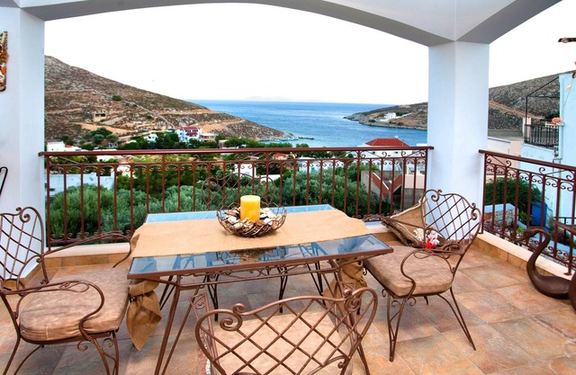 Homerez - House 350 m away from the beach for 6 ppl. with sea view at Kalymnos