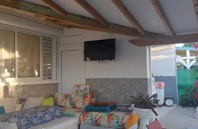 Homerez - House with private pool in Anse-Bertrand