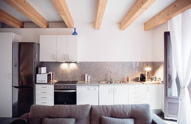 Homerez - Nice appartement for 6 ppl. with terrace at Banyoles