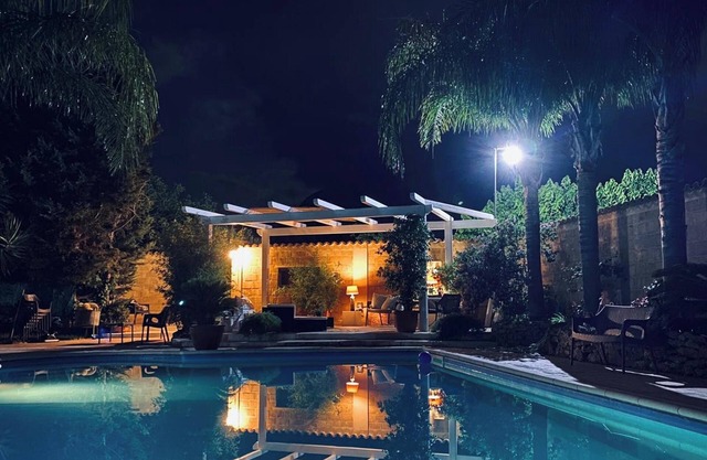 Homerez - Sunny Villa in Partinico with Private Pool