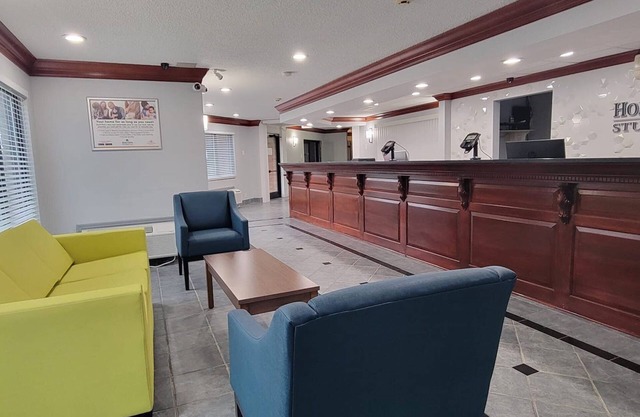 HomeTowne Studios By Red Roof Egg Harbor–Atlantic City Airport