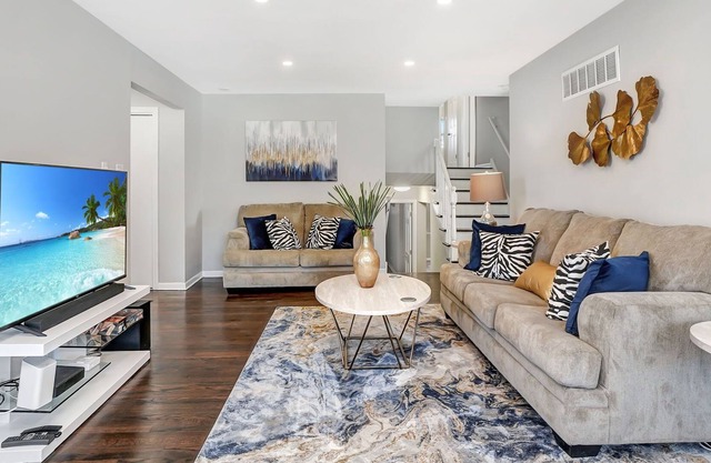 Homewood FHS Rental - Cherrywood Ln