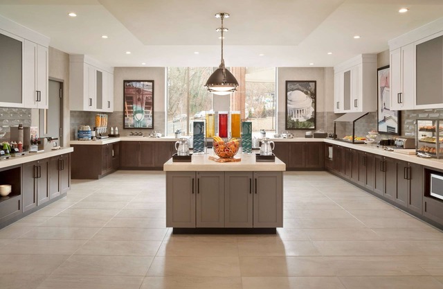 Homewood Suites by Hilton Arlington Rosslyn Key Bridge