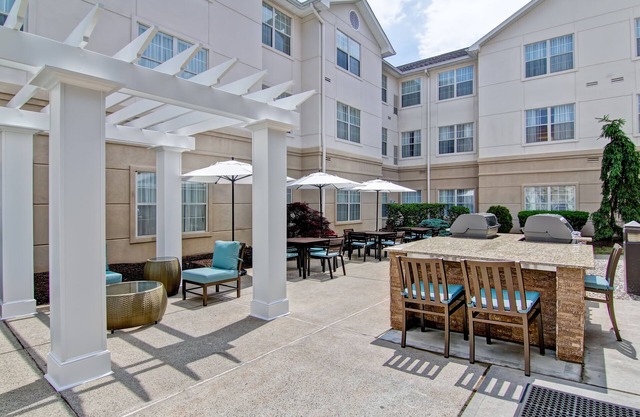 Homewood Suites by Hilton Newark-Cranford