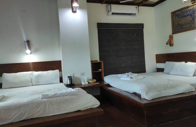 Homocation Sikhiri Cottages