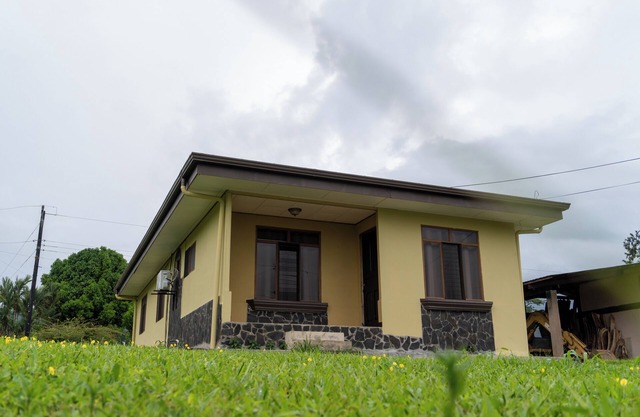 Hospedaje en Río Cuarto- "Casa Selva Negra" para 4