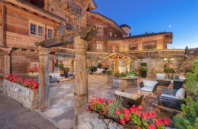 Hostellerie du Pas de L'Ours Relais et Chateaux