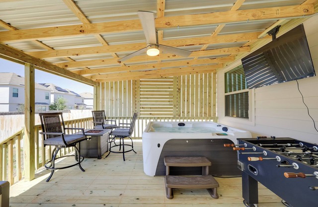 Hot Tub & Pool Haven w/Game Loft: 6 Mi to AFB!