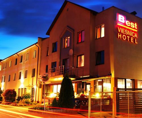 Hotel BEST with FREE PARKING