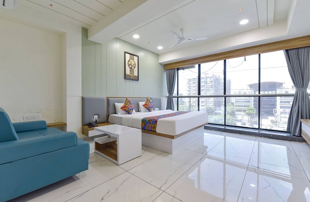 Hotel Bliss