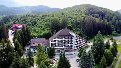 Hotel Bradul - Covasna