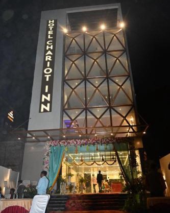 Hotel Chariot Inn