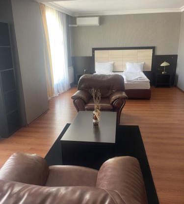 Hotel Consul
