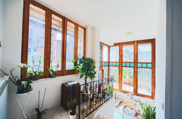 Hotel DALI Scafati Located just steps from the historic city of Pompeii.