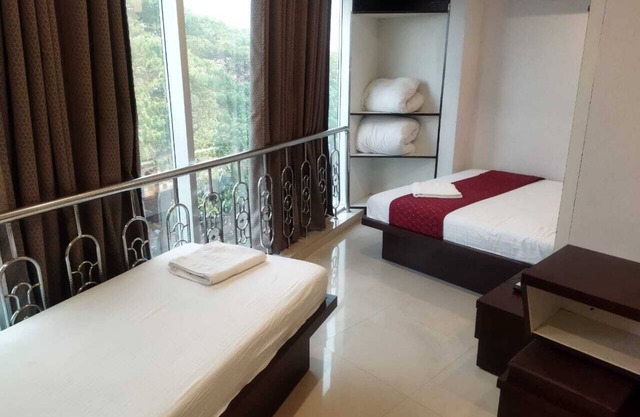 Hotel Divine View