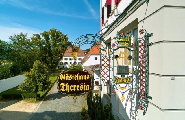 Hotel Gästehaus Theresia Garni