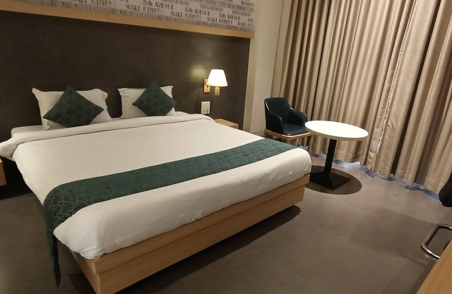 Hotel Gopalas Residency