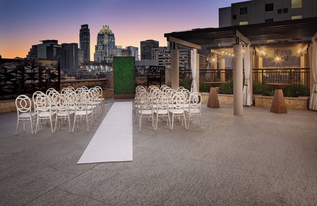 Hotel Indigo Austin Downtown - University by IHG