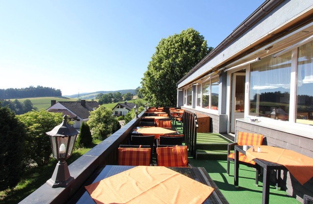 Hotel Löwen by Mastiff