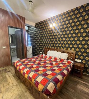 Hotel Lagoon Inn - Malviya Nagar