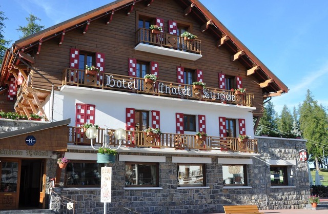 Hotel Le Chalet Suisse
