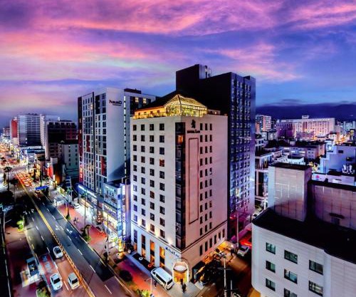 Hotel Leo