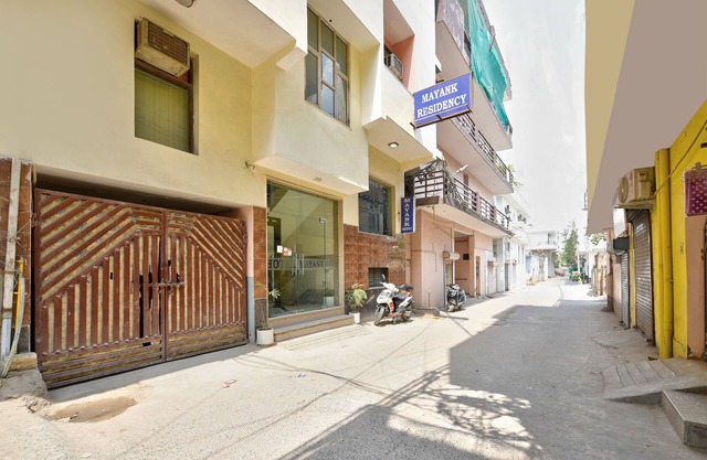 Hotel Mayank Residency